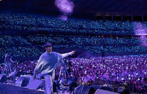 演唱会铁球惊魂？经纪公司回应 周杰伦无恙，系演出正常流程